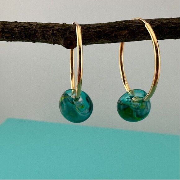 Waterlily Teardrop Endless Hoop Earrings Gold Plated - Picture 5 of 10
